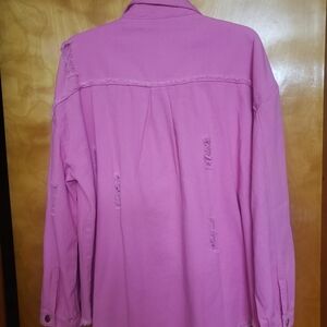 Denim shirt. XL New never worn. Great quality.